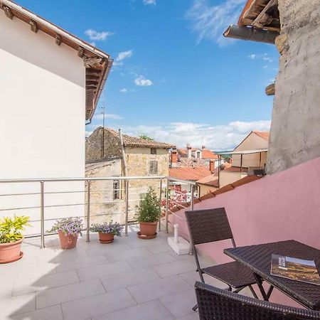 Charming Apartment Koper Buitenkant foto