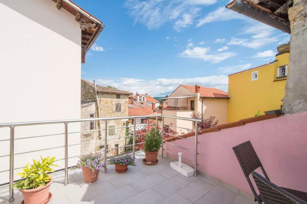 Charming Apartment Koper Buitenkant foto