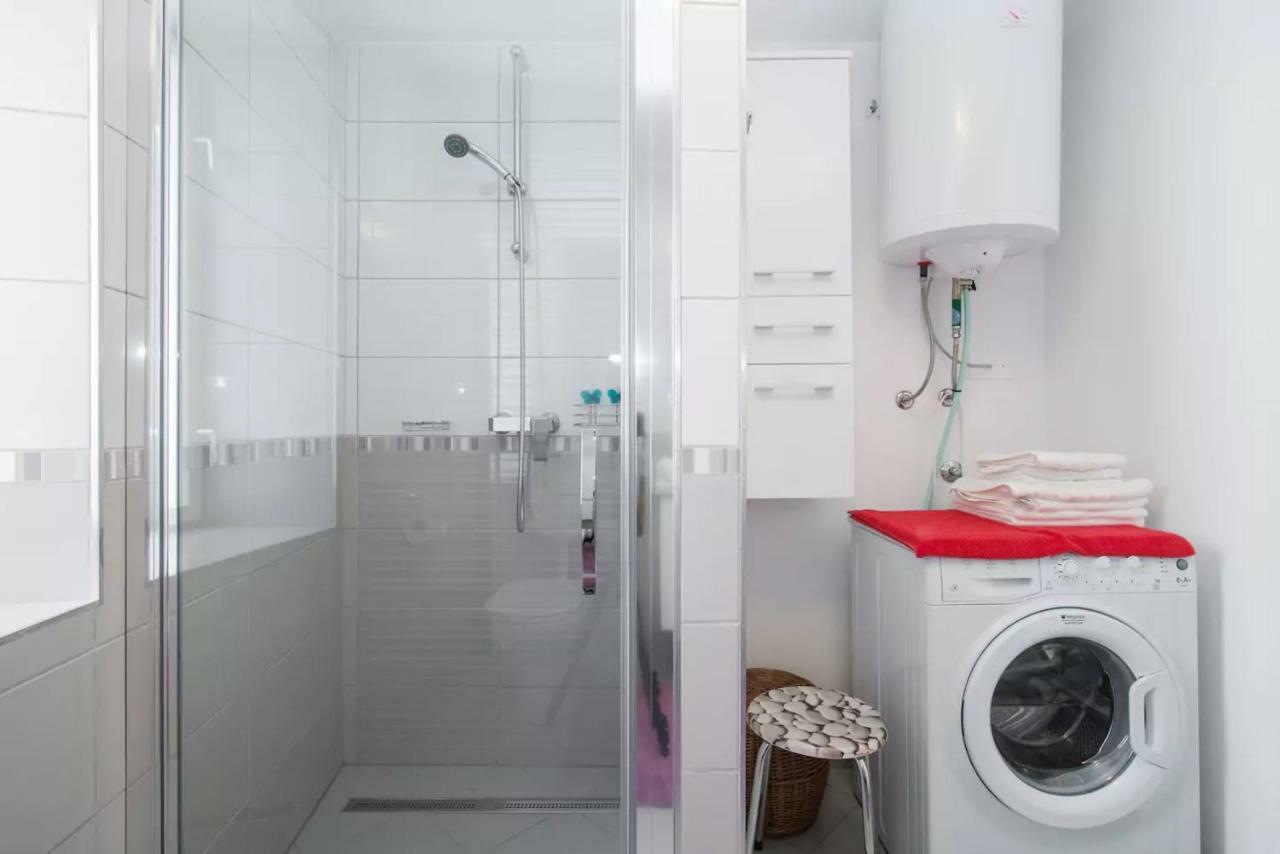 Charming Apartment Koper Buitenkant foto